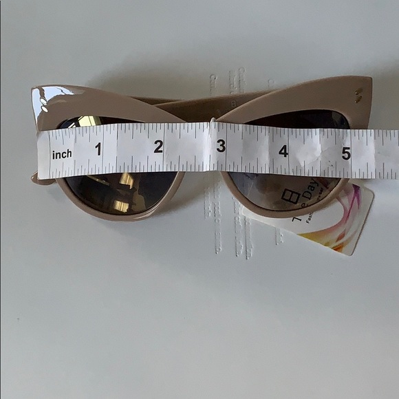 🆕 🆑 SUNGLASSES - Picture 5 of 7